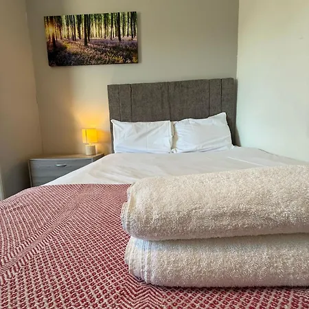 Newcastle Townhouse شقة *